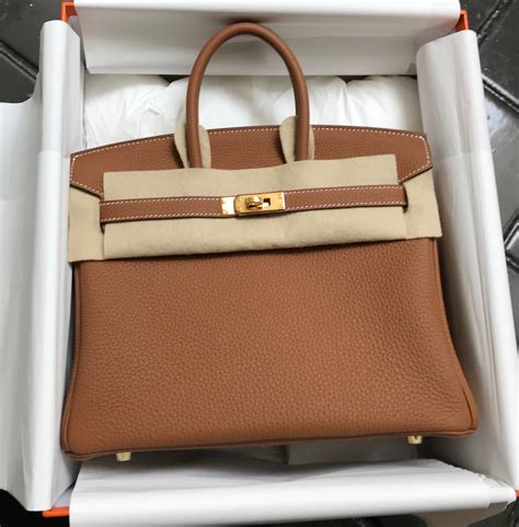 hermes birkin 25 gold togo.